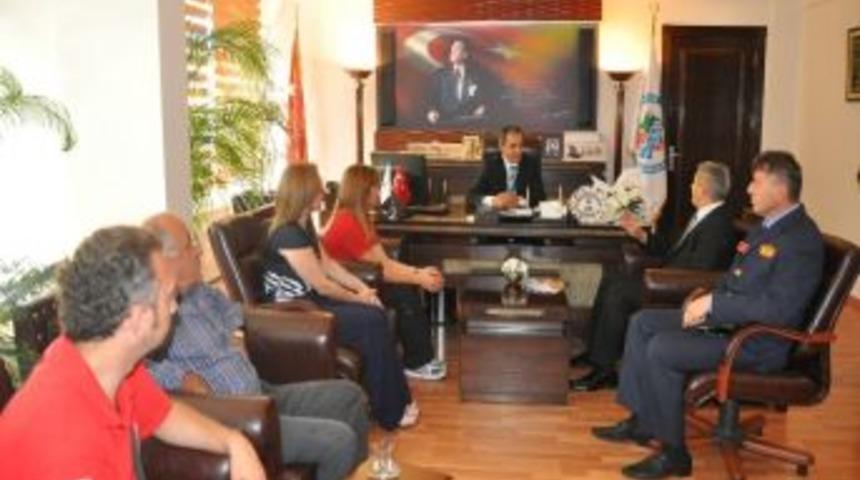 İtfaiyeciler&rsquo;den Civici&rsquo;ye Ziyaret