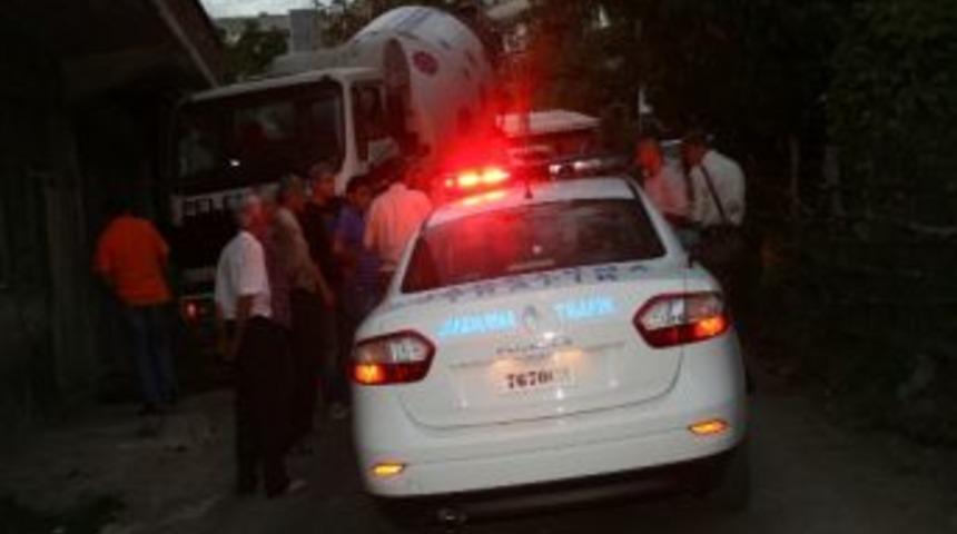 T&uuml;rkali'de Maddi Hasarlı Kaza