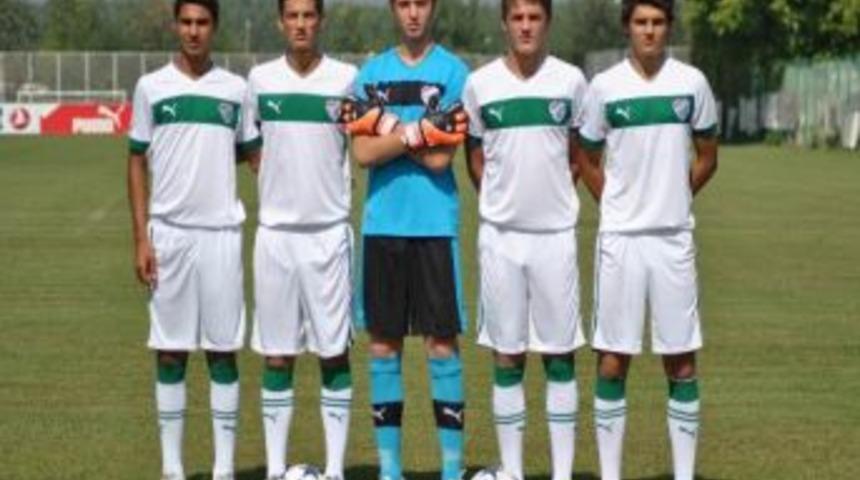 U16 Milli Takımda 5 Timsah