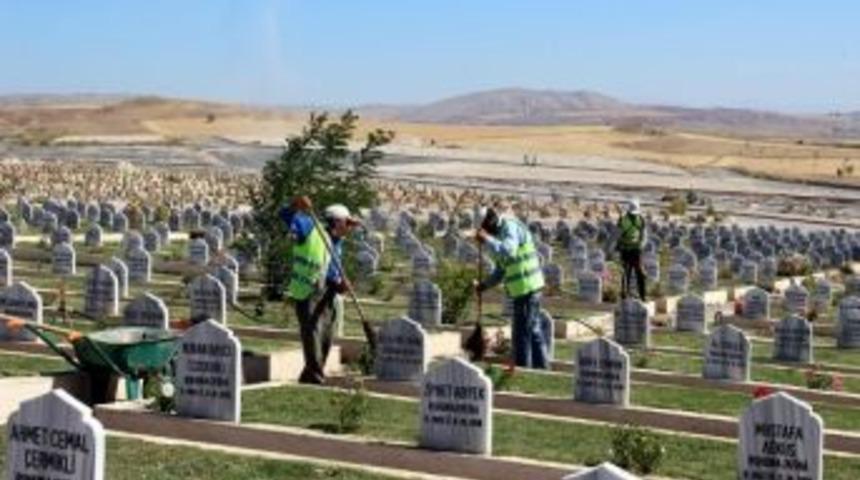 Belediyeden Gazilere &Ouml;zel Mezarlık Alanı