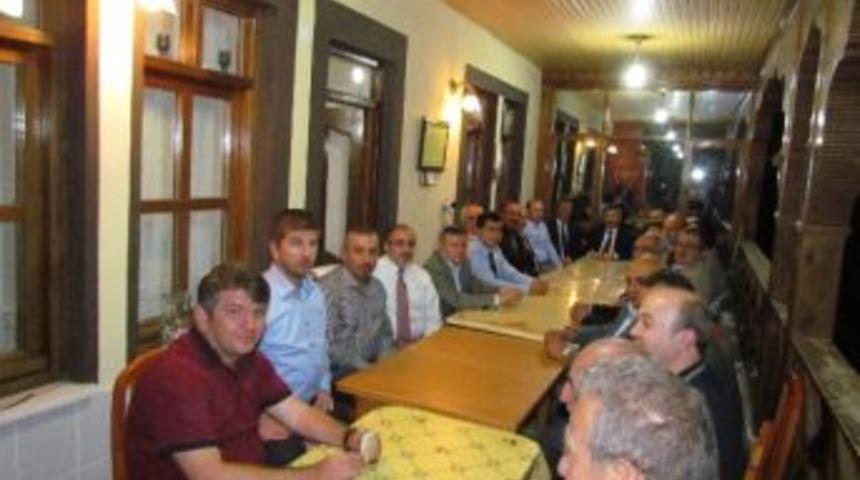 &Ouml;zt&uuml;rk&rsquo;ten Kongre &Ouml;ncesi Toplantı