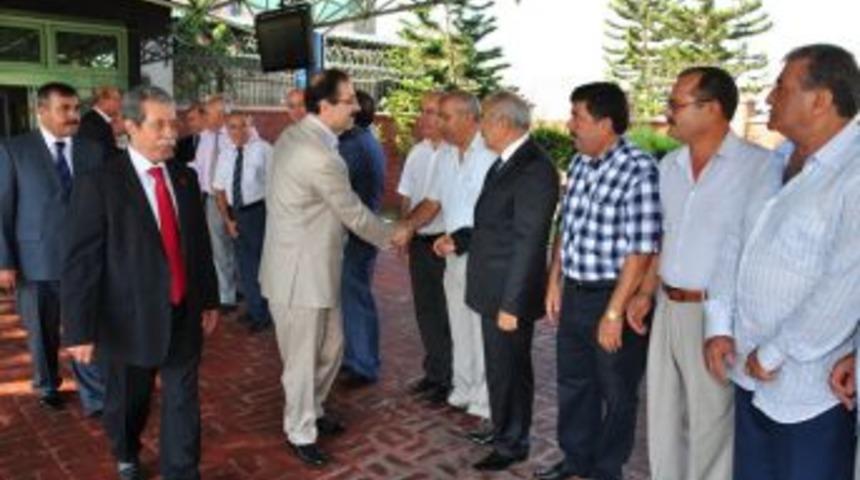 Abd&uuml;lkadir Akg&uuml;l Adana'da