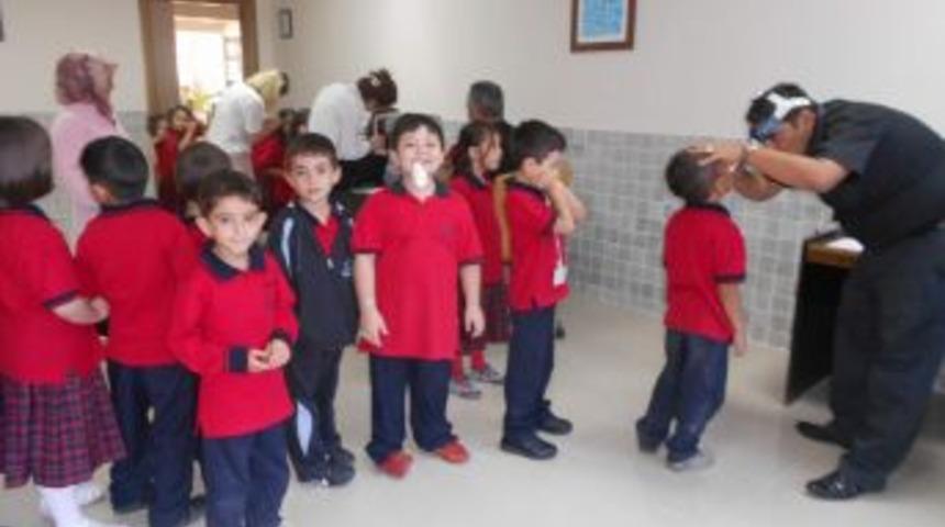 &Ouml;zel Ergin Koleji, Eğitime Başlarken &Ouml;ğrencilerine Sağlık Taraması Yaptı