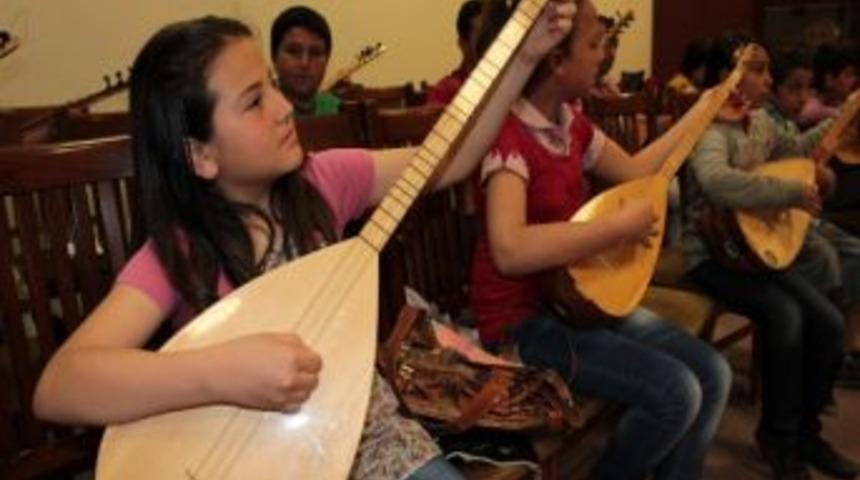 K&uuml;lt&uuml;r Ve Sanat Merkezi, M&uuml;ziğin Kalbinin Attığı Yer Haline Geldi