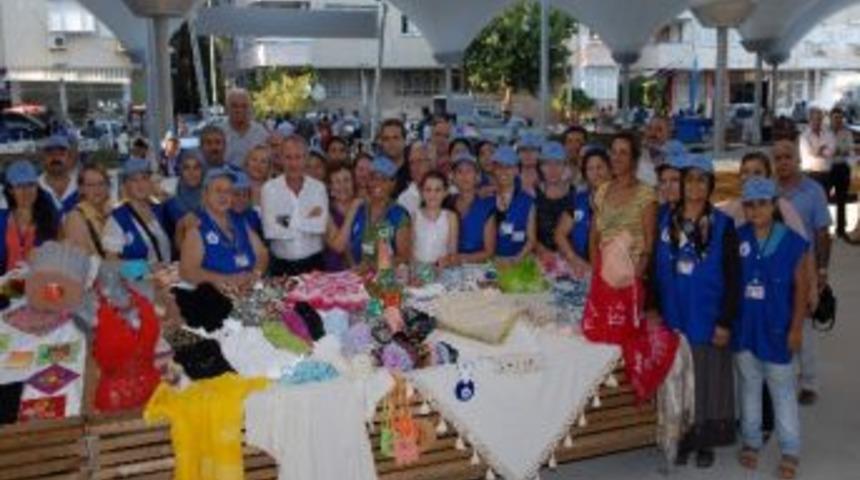 Konsept Pazarda Tezgah A&ccedil;ıldı