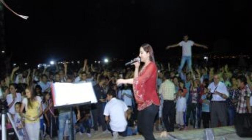 Ergani&rsquo;de Konsere B&uuml;y&uuml;k İlgi