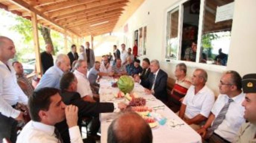 Başkan Karaosmanoğlu İnebeyli K&ouml;y&uuml;n&uuml; Ziyaret Etti