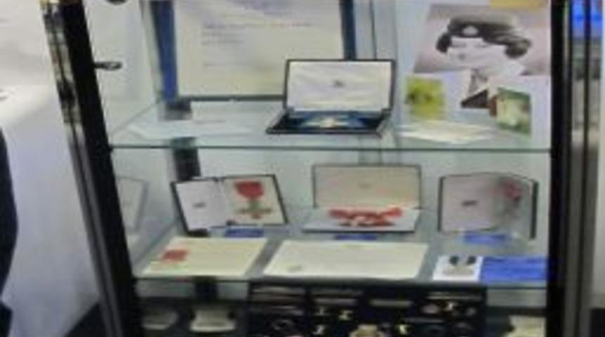 Kahraman Hostesin M&uuml;zedeki Eşyalarına Yoğun Ilgi