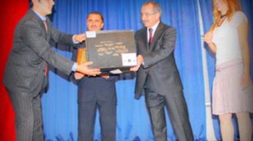 La&ccedil;in'e MEB &Ouml;d&uuml;l