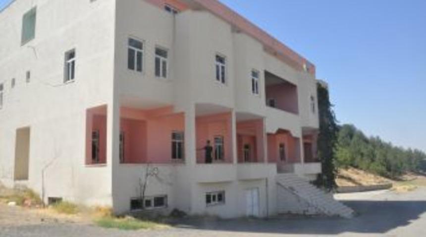 72 Batmanspor Kul&uuml;b&uuml;, Beşinci Kez Soyuldu