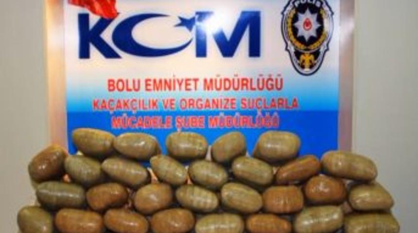Bolu'da Durdurulan Kamyonda 125 Kilogram Esrar Ele Ge&ccedil;irildi