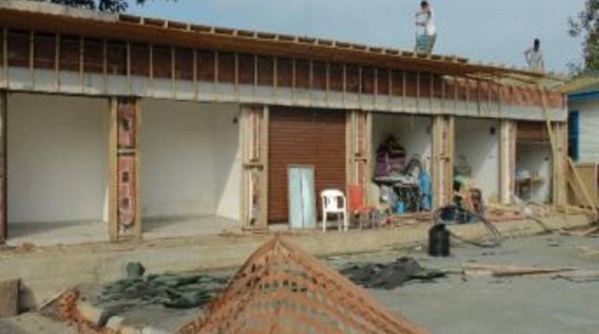 K&ouml;yl&uuml; Kadınlar İ&ccedil;in Yapılan Satışyeri S&ouml;k&uuml;l&uuml;yor