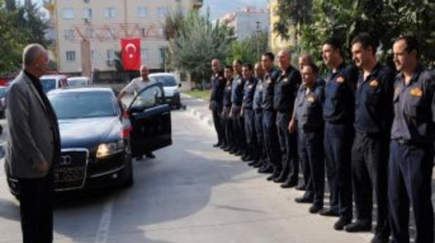 Başkan Erg&uuml;n İtfaiye Personeliyle Buluştu