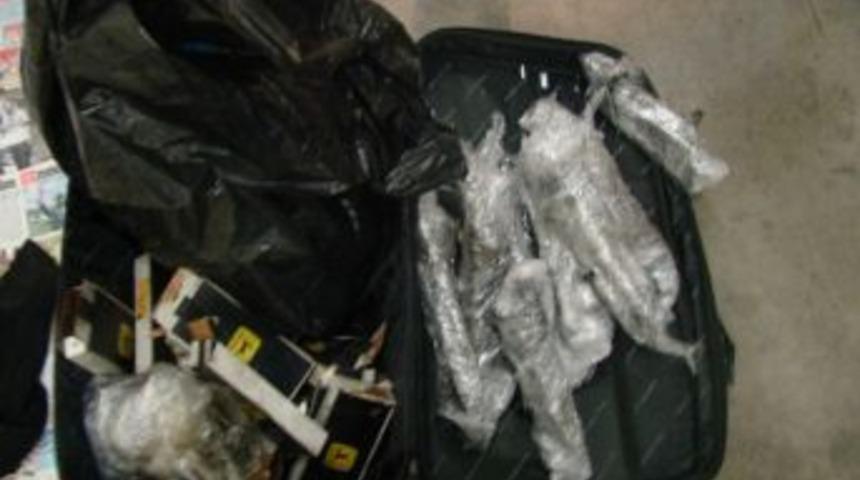 Kapıkule&rsquo;de 25 Bin Tl Değerinde Oto Yedek Par&ccedil;ası Yakalandı