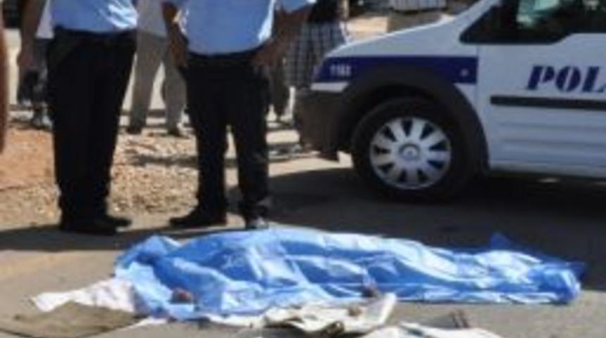 7 Yaşındaki &Ouml;ğrenci Okul Yolunda Can Verdi