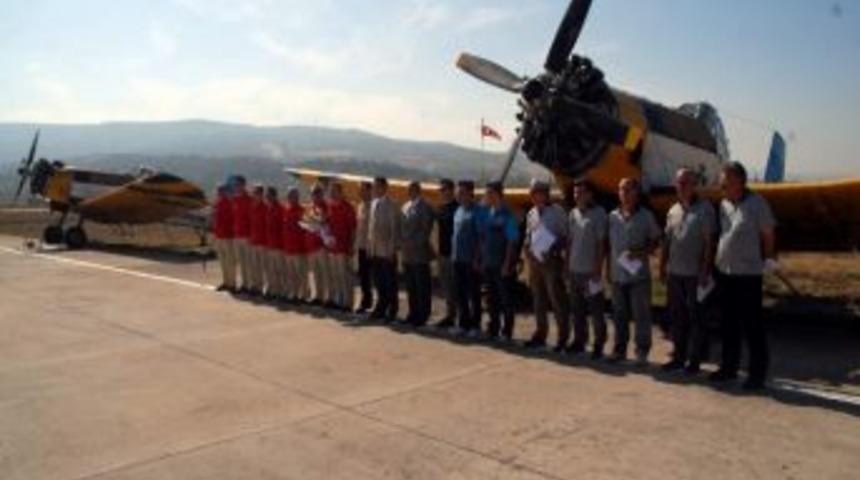 U&ccedil;aklar &Ccedil;anakkale&rsquo;ye Veda Ediyor