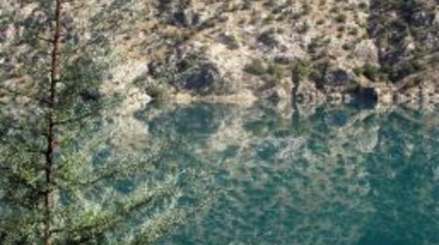 Fırat Nehri&rsquo;nde Kart Postallık Manazaralar