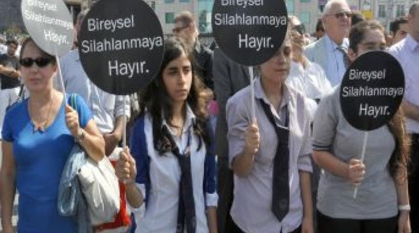 &lsquo;Sessiz Ayakkabılar&rsquo;, Bireysel Silahsızlanma I&ccedil;in Y&uuml;r&uuml;d&uuml;