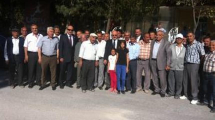 Milletvekili &Ouml;ks&uuml;zkaya Talas K&ouml;ylerini Ziyaret Etti