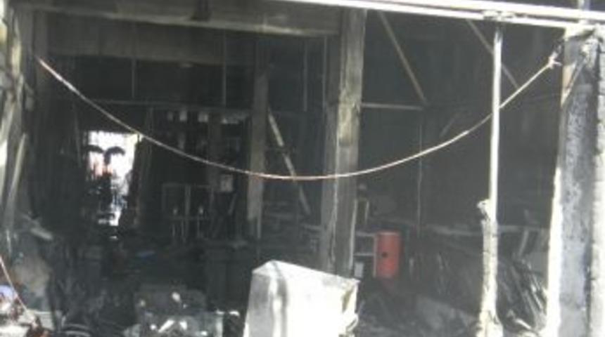 Isparta&rsquo;da İşyerinde Yangın