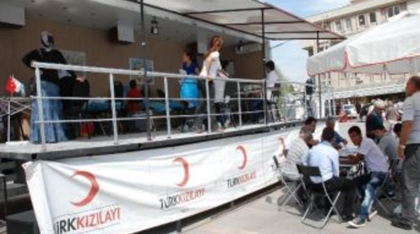 Didimlilerden Kan Bağışına B&uuml;y&uuml;k Destek