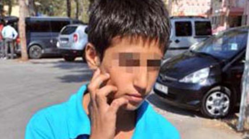 M&uuml;d&uuml;r&uuml;n tokadı kulak zarını patlattı