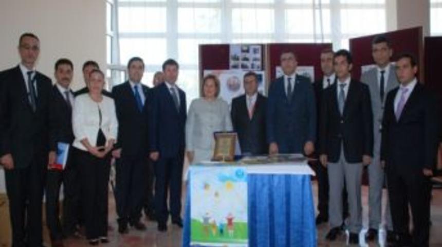 Milli Eğitim Bakanlığı'ndan Adana'ya İki &Ouml;d&uuml;l