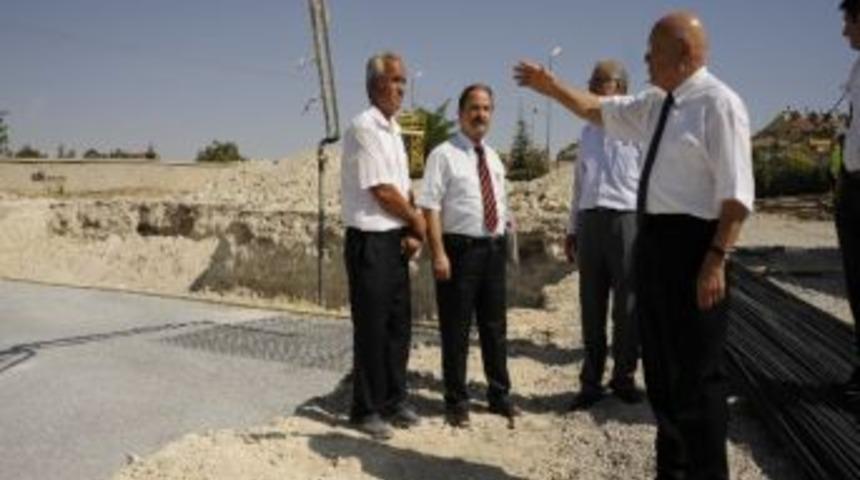 Ahmet Yesevi Camisi'nin İnşaatı Devam Ediyor