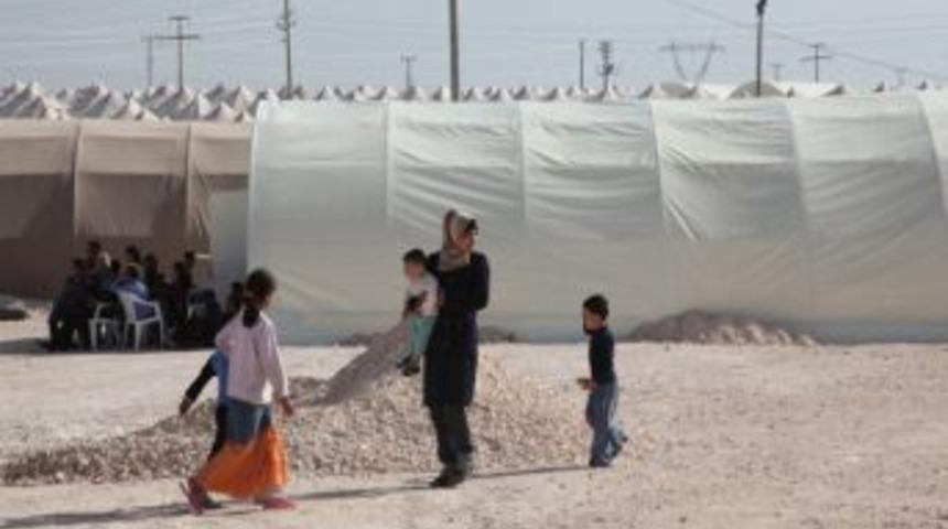 Suriyeli M&uuml;lteciler T&uuml;rkiye&rsquo;ye Gelmeye Devam Ediyor