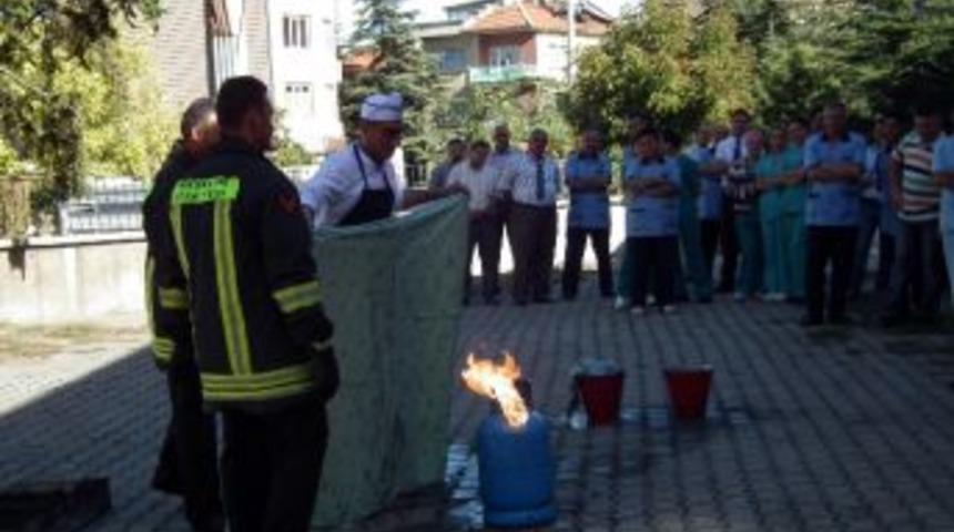 Akşehir&rsquo;de Hastanede Yangın Ve Deprem Tatbikatı
