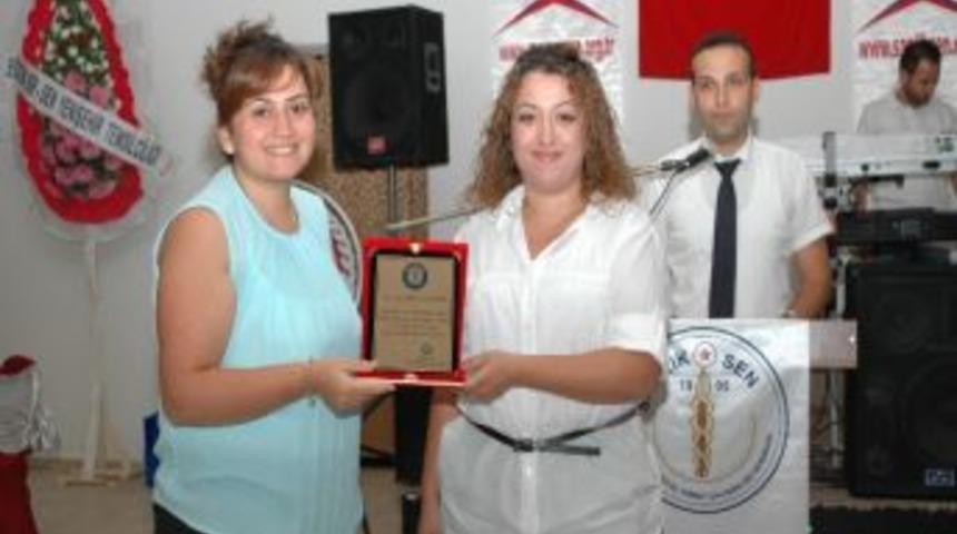 Sağlık Sen'den &Uuml;yelerine Yemek