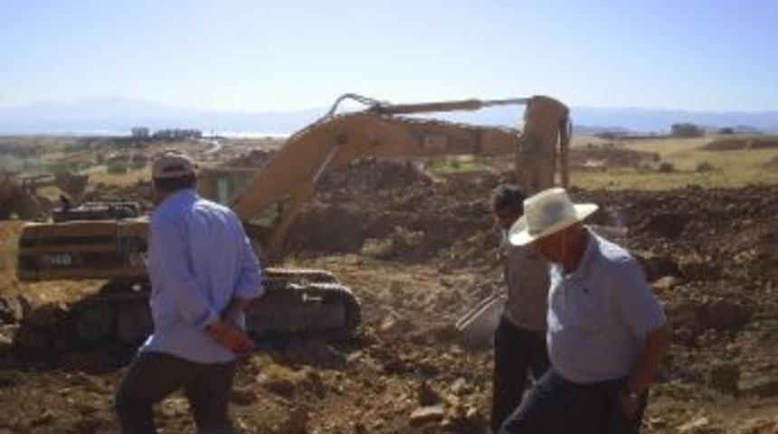 H&uuml;y&uuml;k İmam Hatip Lisesi Binası İnşaat &Ccedil;alışmaları Başladı