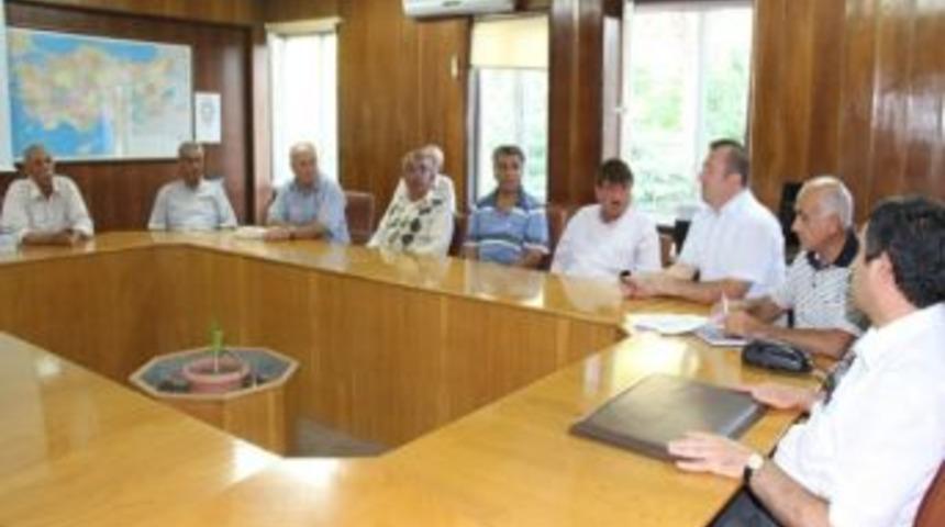 Başkan Yazıcı, &Ccedil;eltik &Uuml;reticileri İle Toplantı Yaptı