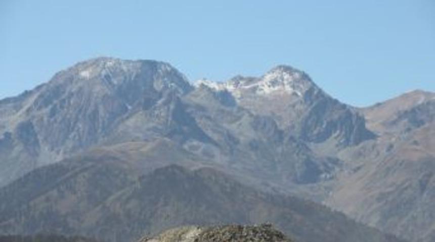 Yılın İlk Karı Yağdı