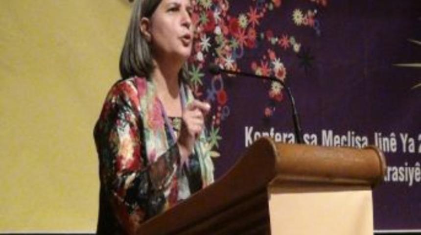 Tatvan'da Kadın Konferansı