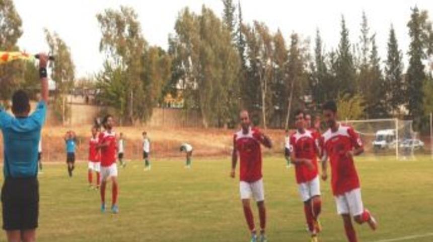 Kadirlispor Da Tur Sevinci