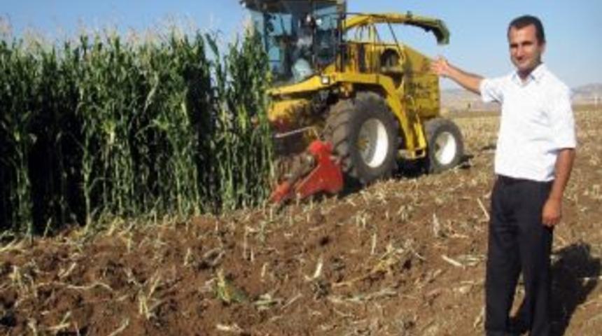 Arabanlı &Uuml;reticiler Silaj &Uuml;retimine Y&ouml;neldi