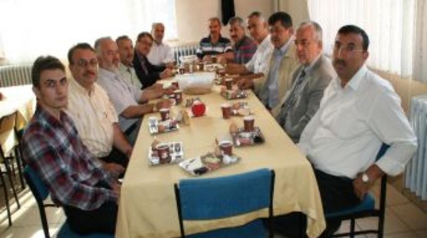 Devrek Diyanet-sen&rsquo;den Kahvaltılı Bilgilendirme Toplantısı