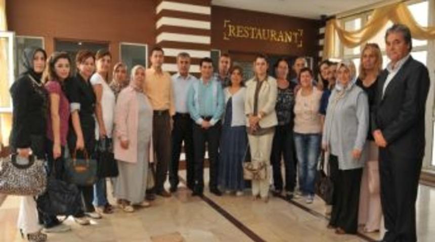 Başkan T&uuml;t&uuml;nc&uuml; Ak Parti&rsquo;lilerle Bir Araya Geldi