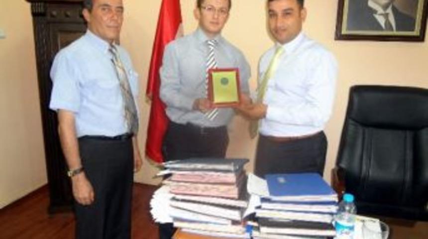 Hastane Y&ouml;netimi Başarısını Kaymakam Benek İle Paylaştı