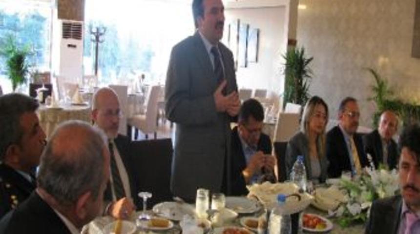 Yakutiye İl&ccedil;e M&uuml;ft&uuml;s&uuml; Dr.ihsan İlhan&rsquo; A Veda Yemeği