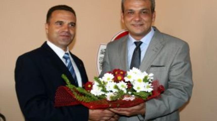 Uşak Veteriner Hekimleri Odası&rsquo;nda Devir Teslim T&ouml;reni