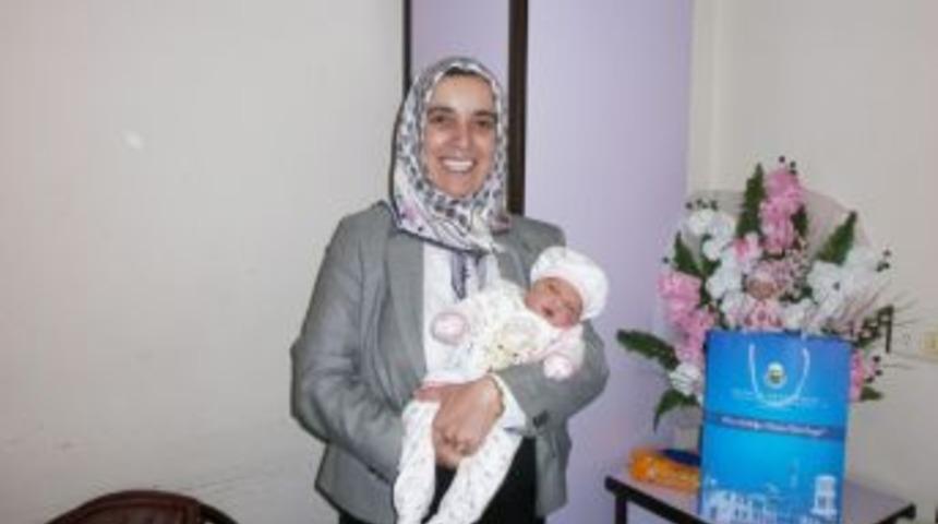 Belediyeden Bebek Ziyaretleri