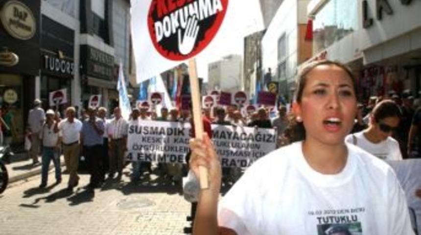 Kesk&rsquo;ten Kck Tutuklamalarına Tepki