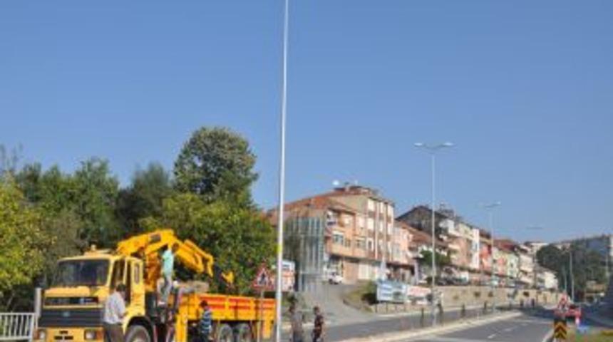 Karayolunda Aydınlatma &Ccedil;alışmalarına Başlandı