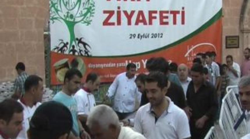 Urfa&rsquo;da 20 Bin Kişiye Tirit Ziyafeti