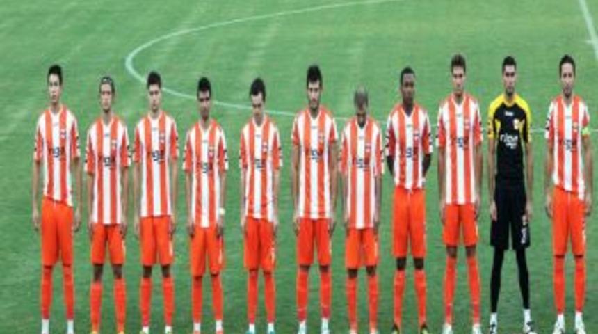 Adanaspor, Sahasında Taraftarına Galibiyet Armağan Etmek Istiyor