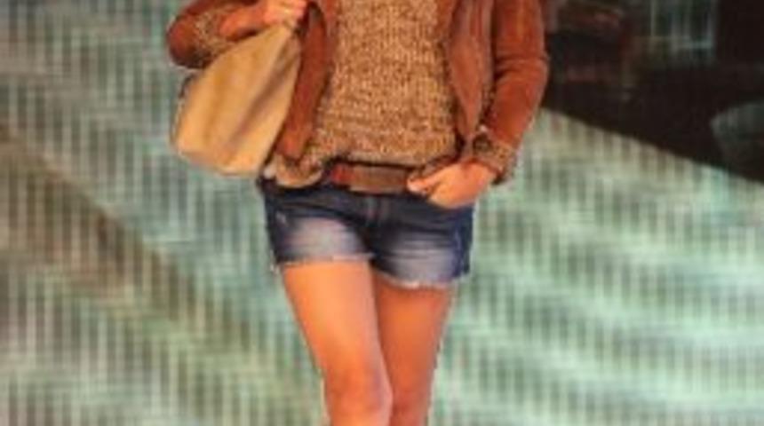 Ankara&rsquo;da Uğurkan Erez'le Moda R&uuml;zgarı