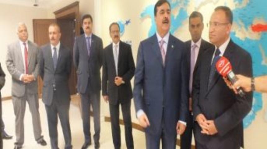 Başbakan Yardımcısı Bozdağ, Rıza Gilani&rsquo;yi Kabul Etti