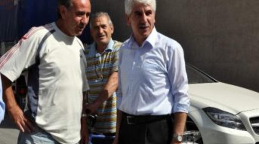 Başkan Sakallı Kırmızıtoprak Mahallesindeki &Ccedil;alışmaları Denetledi